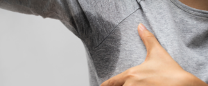 Hypersudation : pourquoi cette transpiration excessive ? que faire ?